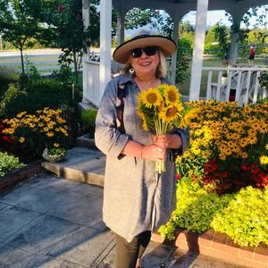 Meet your Posher, Susan